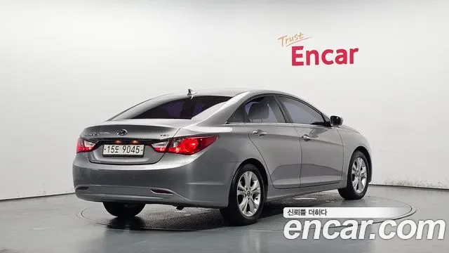 Hyundai Sonata YF Sonata, 2011 — фото 2