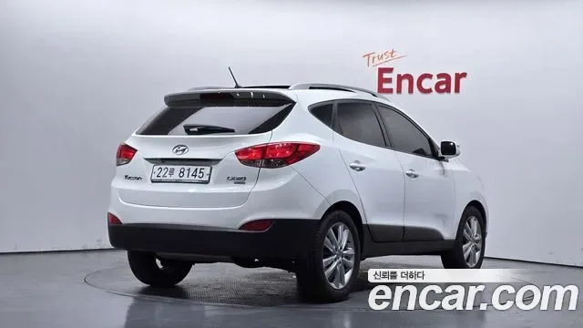 Hyundai Tucson ix, 2011 — фото 2