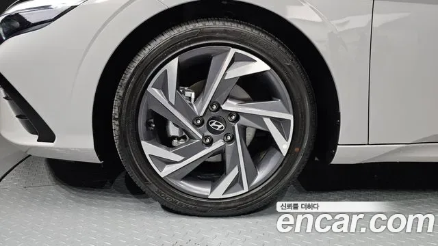 Hyundai Avante CN7, 2025 — фото 5