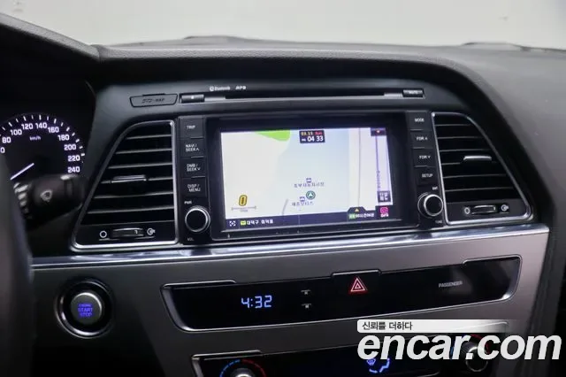 Hyundai Sonata LF Sonata Hybrid, 2016 — фото 13