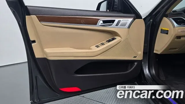 Genesis G80, 2016 — фото 25