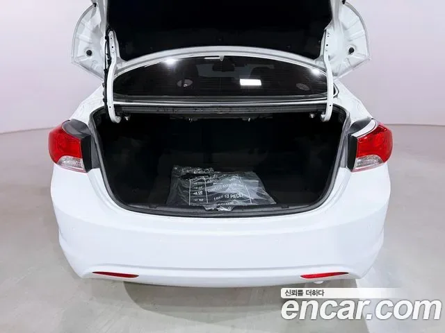 Hyundai Avante MD, 2011 — фото 19