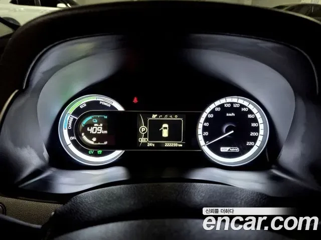 Kia Niro, 2016 — фото 15
