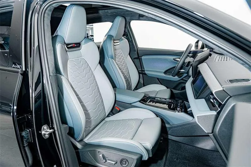 Audi Q6L Sportback e-tron, 2026 — фото 21