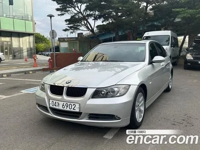 BMW 3-Series E90
