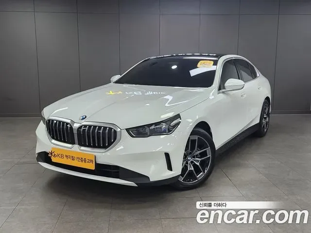 BMW 5-Series G60