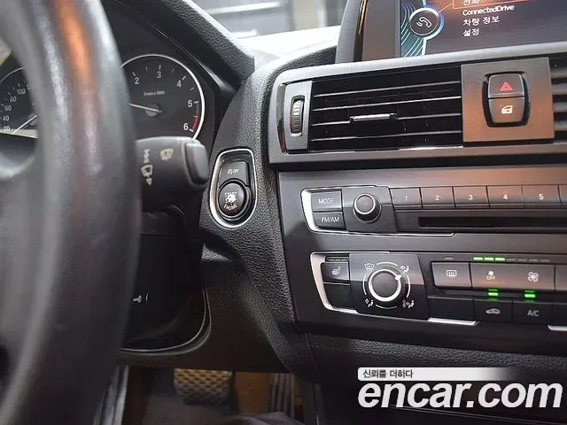BMW 1-Series F20, 2013 — фото 12