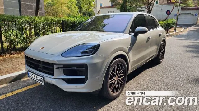 Porsche Cayenne PO536