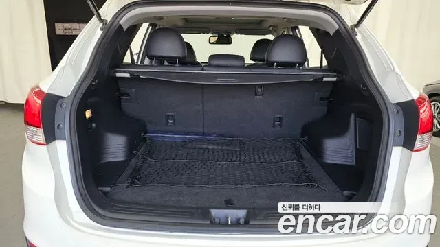 Hyundai Tucson ix, 2010 — фото 20