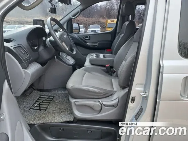 Hyundai Starex Grand Starex, 2010 — фото 9