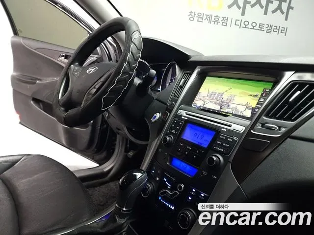 Hyundai Sonata Hybrid, 2012 — фото 15