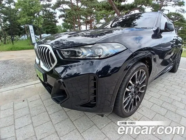 BMW X6 G06