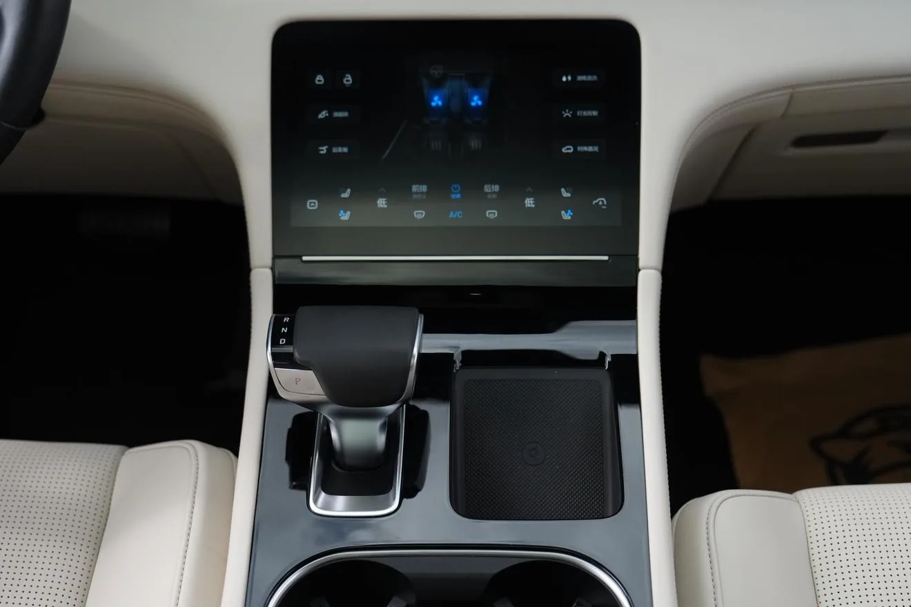 Li Auto Ideal ONE, 2020 — фото 10