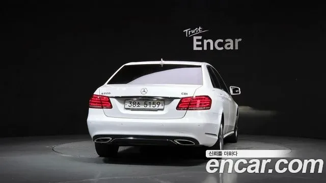 Mercedes-Benz E-Class W212, 2013 — фото 4