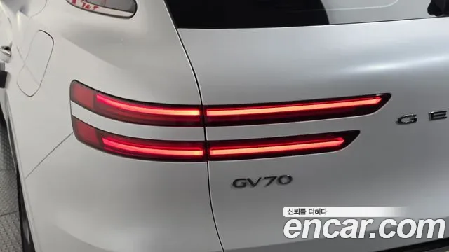 Genesis Gv70, 2025 — фото 23