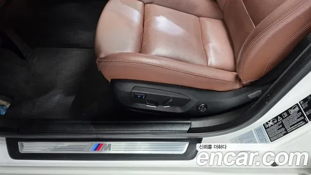 BMW 5-Series F10, 2013 — фото 33