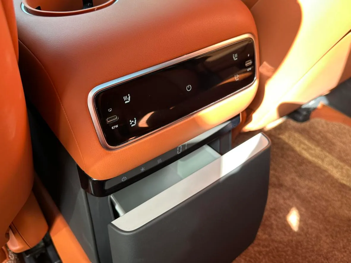 Li Auto Ideal L9, 2025 — фото 10