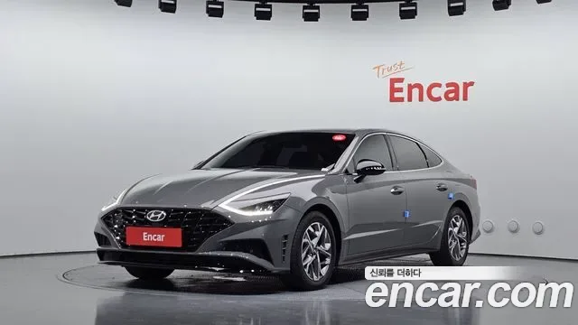 Hyundai Sonata DN8