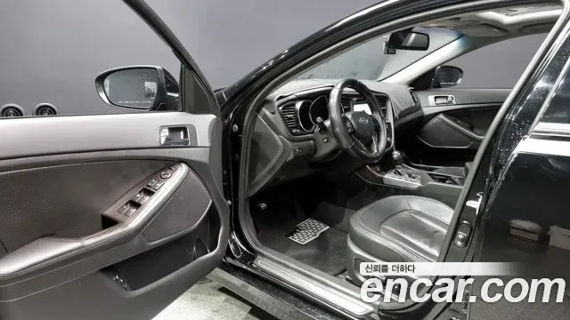 Kia K5, 2010 — фото 10