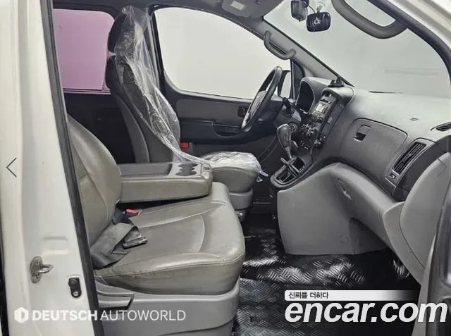 Hyundai Starex Grand Starex, 2012 — фото 10