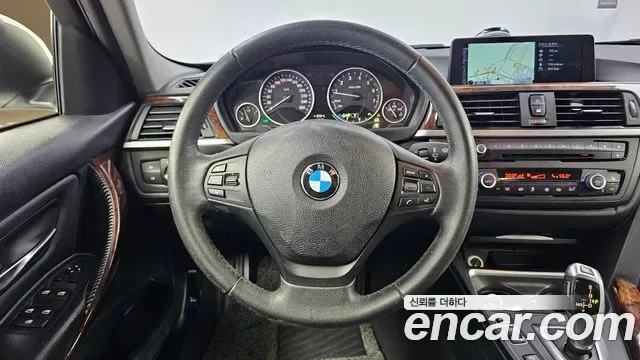 BMW 3-Series F30, 2013 — фото 13
