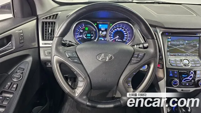 Hyundai Sonata Hybrid, 2012 — фото 13