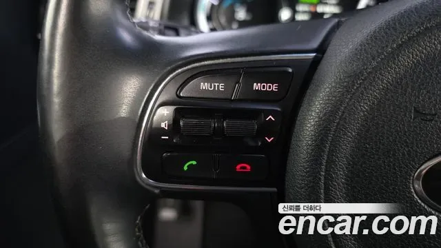 Kia Niro, 2016 — фото 29