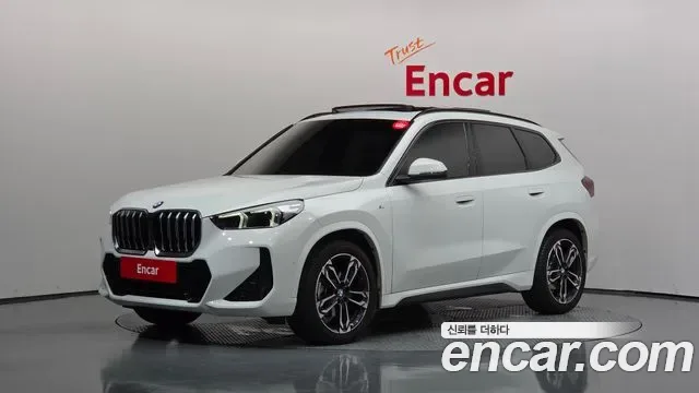 BMW X1 U11